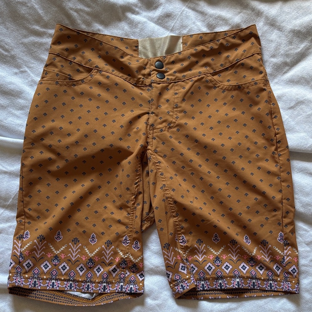 Women’s She Beest Mountain Bike Shorts Biking